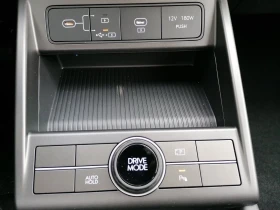 Hyundai Kona EV/156HP/ADVANTAGE/CAM/LED/NAVI/ACC/CPLAY/894g - 29799 € / 58281.78 лв. - 45051828 12 | Car24.bg Hyundai Kona EV/156HP/ADVANTAGE/CAM/LED/NAVI/ACC/CPLAY/894g - 29799 € / 58281.78 лв. - 45051828 12