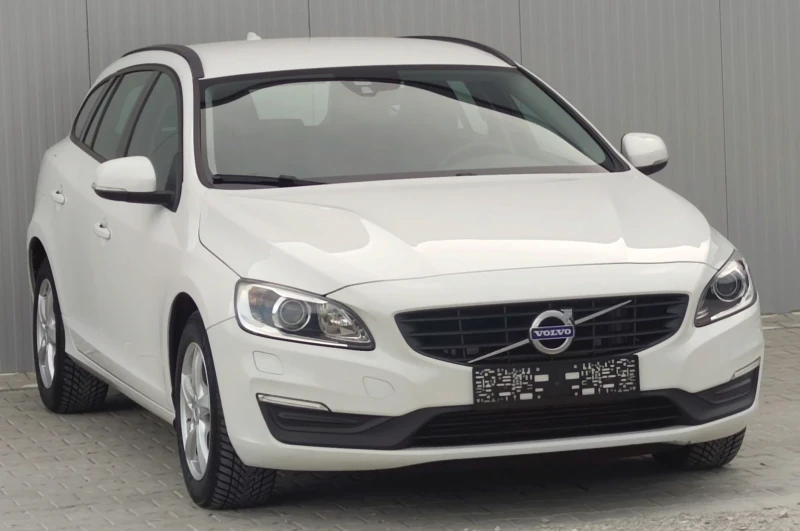 Volvo V60 2.0d* 120к.с* - 7600 € / 14864.31 лв. - 77182161 1 | Car24.bg Volvo V60 2.0d* 120к.с* - 7600 € / 14864.31 лв. - 77182161 1