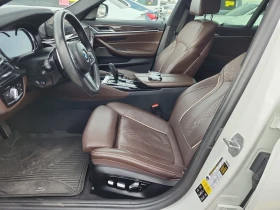 BMW 540 * 540I XDRIVE * CARFAX * БЕЗ ПЪРВОНАЧАЛНА ВНОСКА | Auto.bg — изображение 5 BMW 540 * 540I XDRIVE * CARFAX * БЕЗ ПЪРВОНАЧАЛНА ВНОСКА | Auto.bg — изображение 5