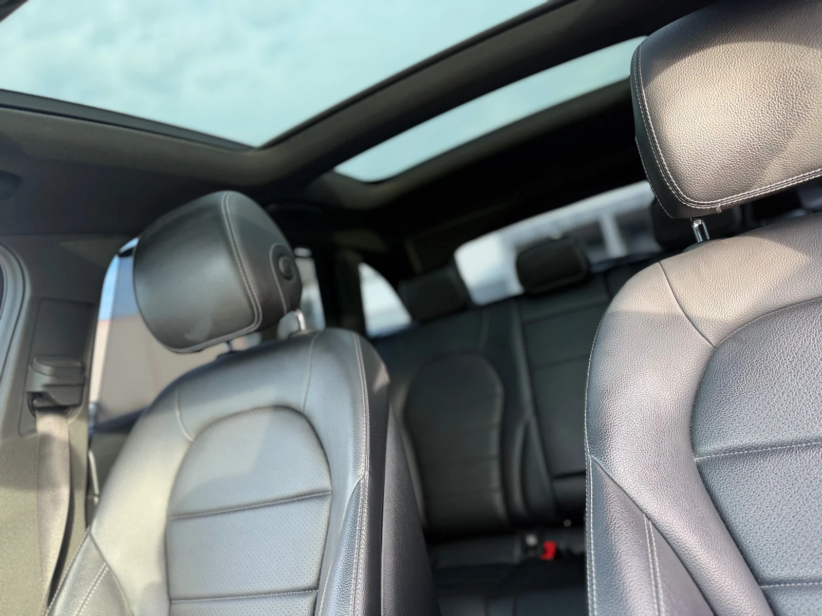 Mercedes-Benz C 220 C220 4-Matic AMG-Paket ЛИЗИНГ 100% Одобрение - изображение 8 | Auto.bg Mercedes-Benz C 220 C220 4-Matic AMG-Paket ЛИЗИНГ 100% Одобрение - изображение 8