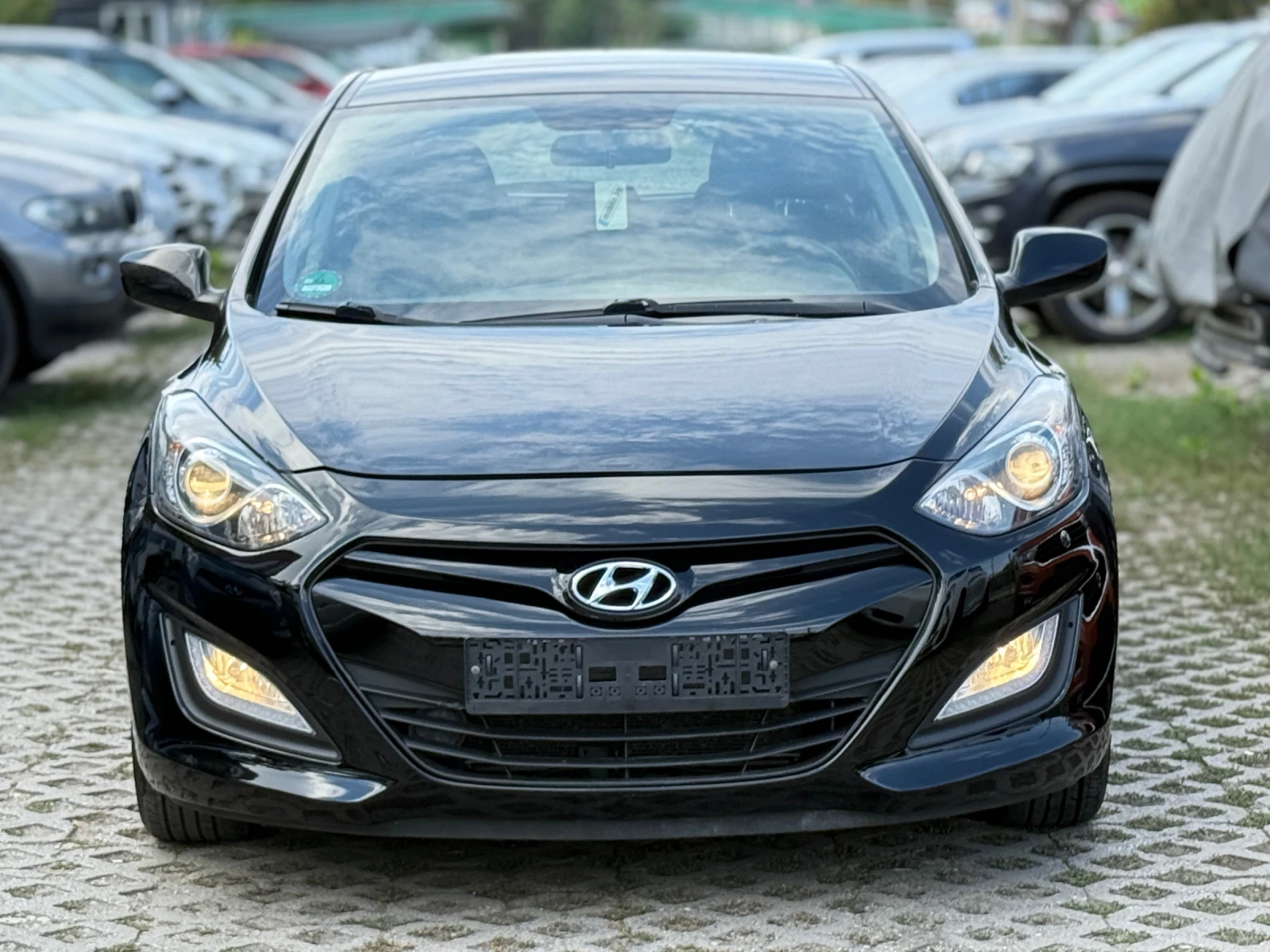 Hyundai I30 1.4i / 6 скорости / SPORT / ПОДАРЪК ГУМИ С ДЖАНТИ - изображение 2 | Auto.bg Hyundai I30 1.4i / 6 скорости / SPORT / ПОДАРЪК ГУМИ С ДЖАНТИ - изображение 2