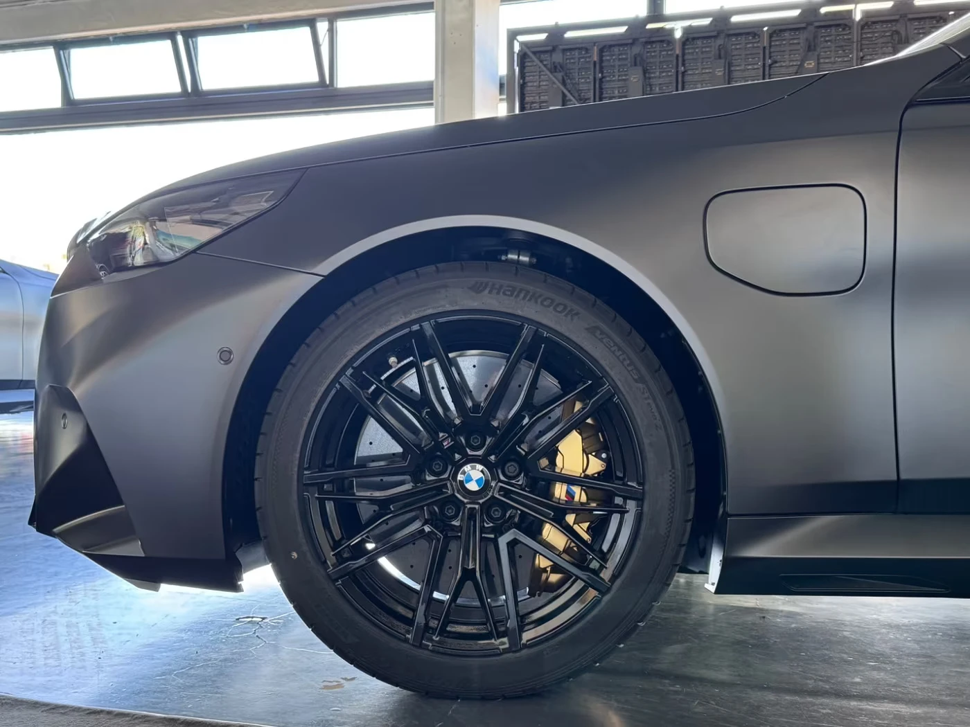 BMW M5 CARBON, Frozen Matt - изображение 2 | Auto.bg BMW M5 CARBON, Frozen Matt - изображение 2