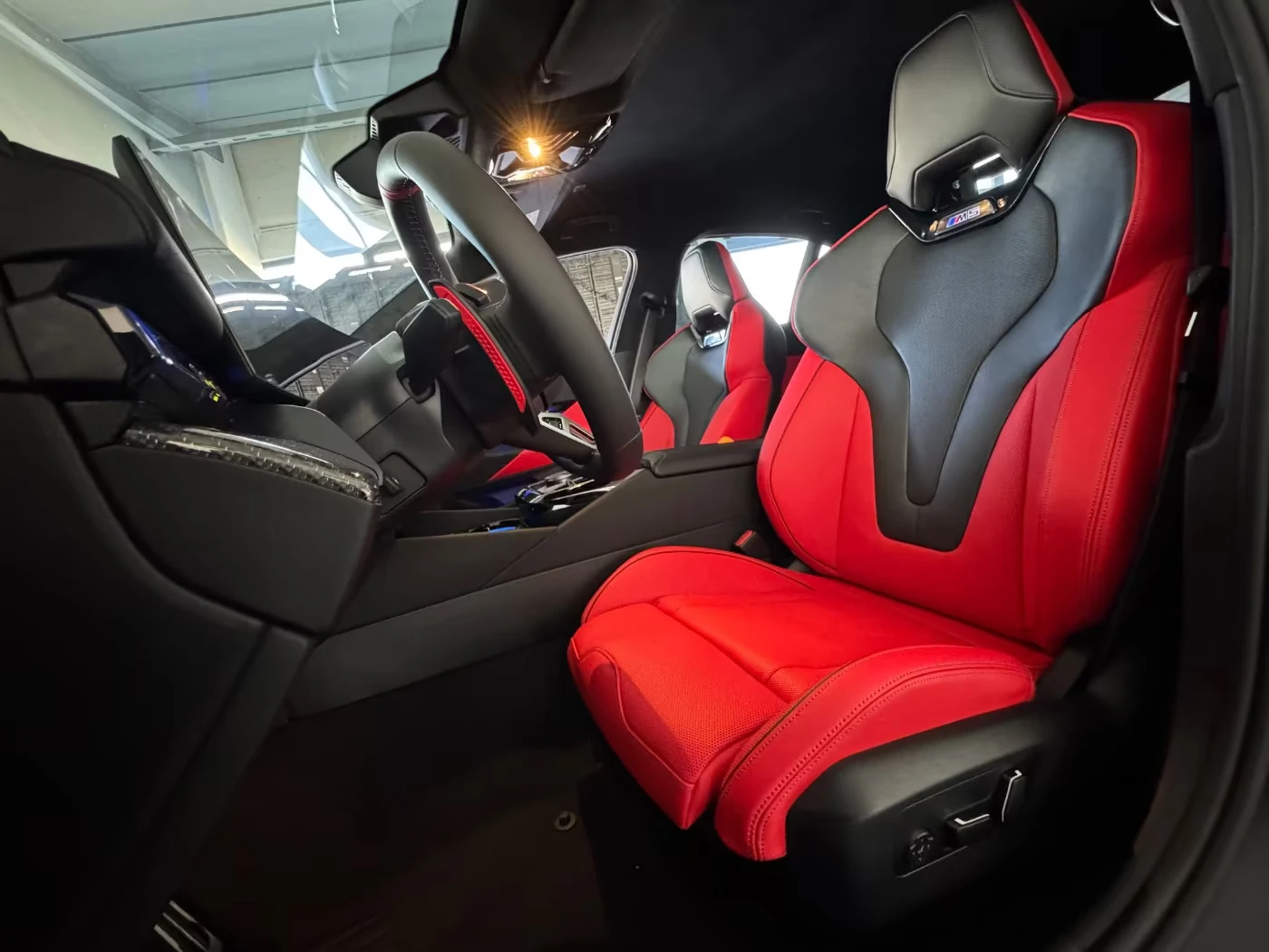 BMW M5 CARBON, Frozen Matt - изображение 6 | Auto.bg BMW M5 CARBON, Frozen Matt - изображение 6