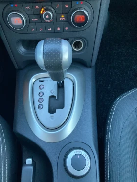 Nissan Qashqai 2.0Automat - 7800 € / 15255.47 лв. - 34842731 8 | Car24.bg Nissan Qashqai 2.0Automat - 7800 € / 15255.47 лв. - 34842731 8