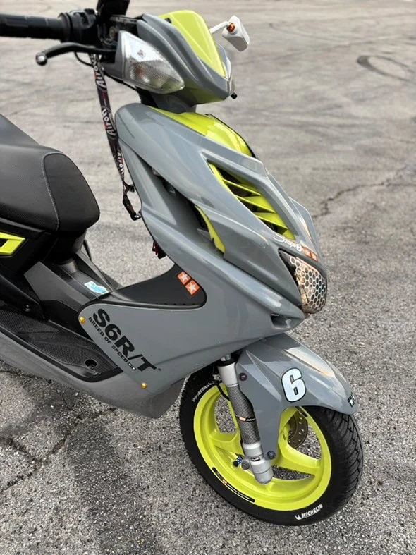 Yamaha Aerox Много тунинг  - изображение 2 | Auto.bg Yamaha Aerox Много тунинг  - изображение 2