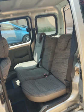 Renault Kangoo undefined | Auto.bg — изображение 6 Renault Kangoo undefined | Auto.bg — изображение 6