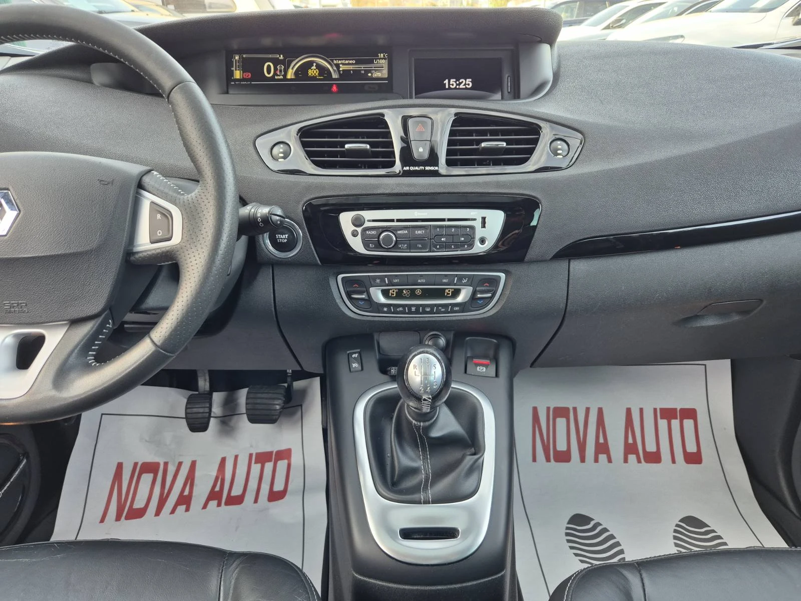 Renault Scenic 1.5DCI-ПАНОРАМА-КОЖА-FULL FULL-FACE LIFT - изображение 10 | Auto.bg Renault Scenic 1.5DCI-ПАНОРАМА-КОЖА-FULL FULL-FACE LIFT - изображение 10