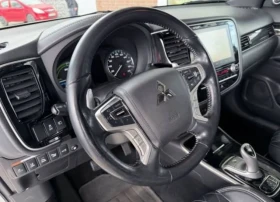 Mitsubishi Outlander Plug in Hybrid Full - 15750 € / 30804.32 лв. - 15399521 12 | Car24.bg Mitsubishi Outlander Plug in Hybrid Full - 15750 € / 30804.32 лв. - 15399521 12