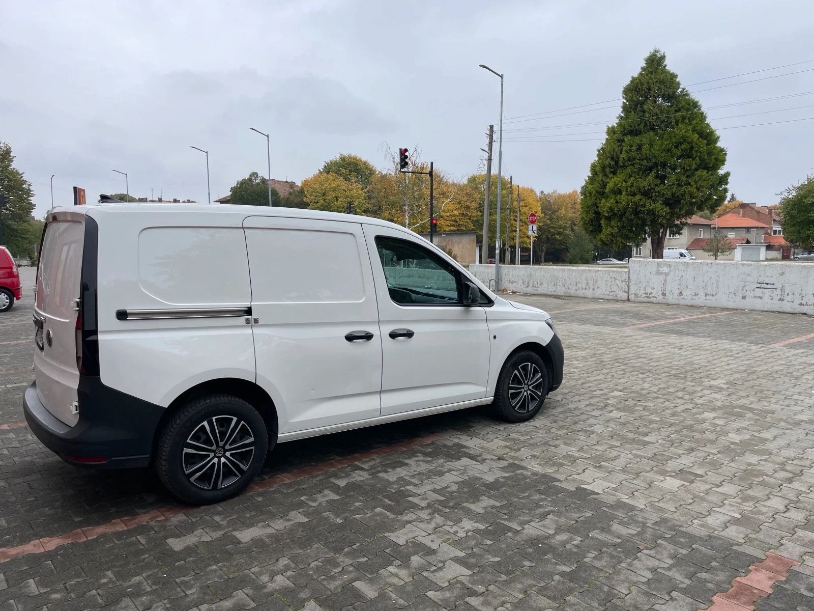 VW Caddy 2 0 tdi - изображение 4 | Auto.bg VW Caddy 2 0 tdi - изображение 4