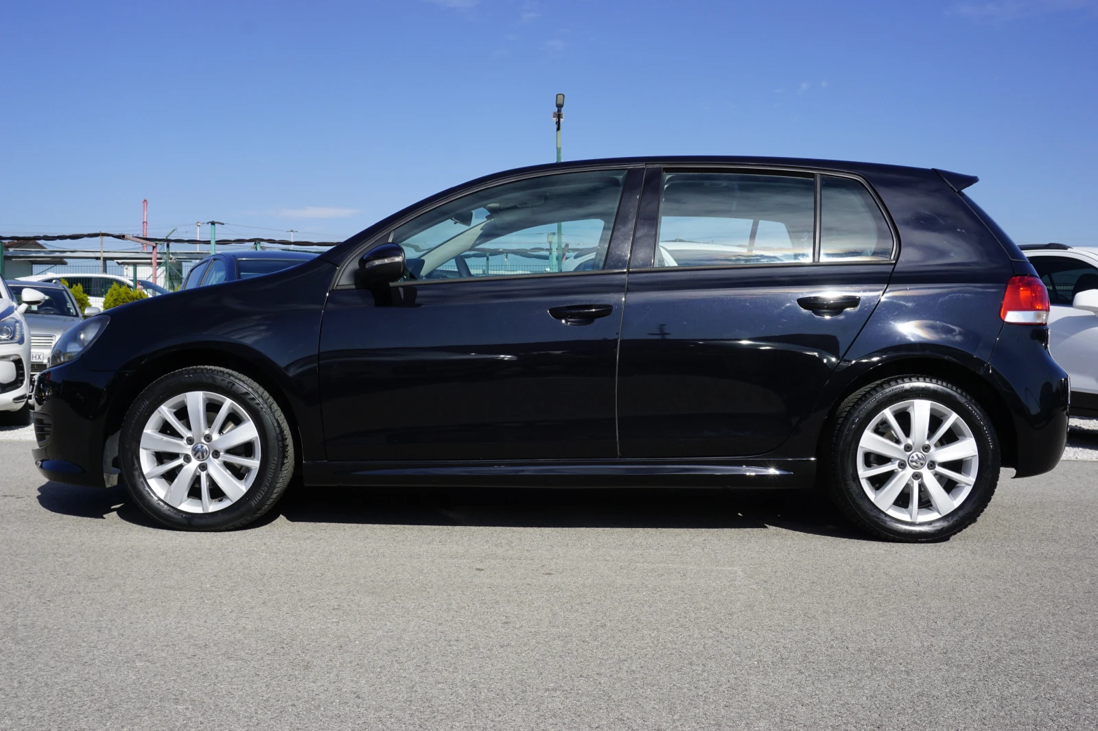 VW Golf 6/1.6TDI/R-Line/Навигация - изображение 4 | Auto.bg VW Golf 6/1.6TDI/R-Line/Навигация - изображение 4