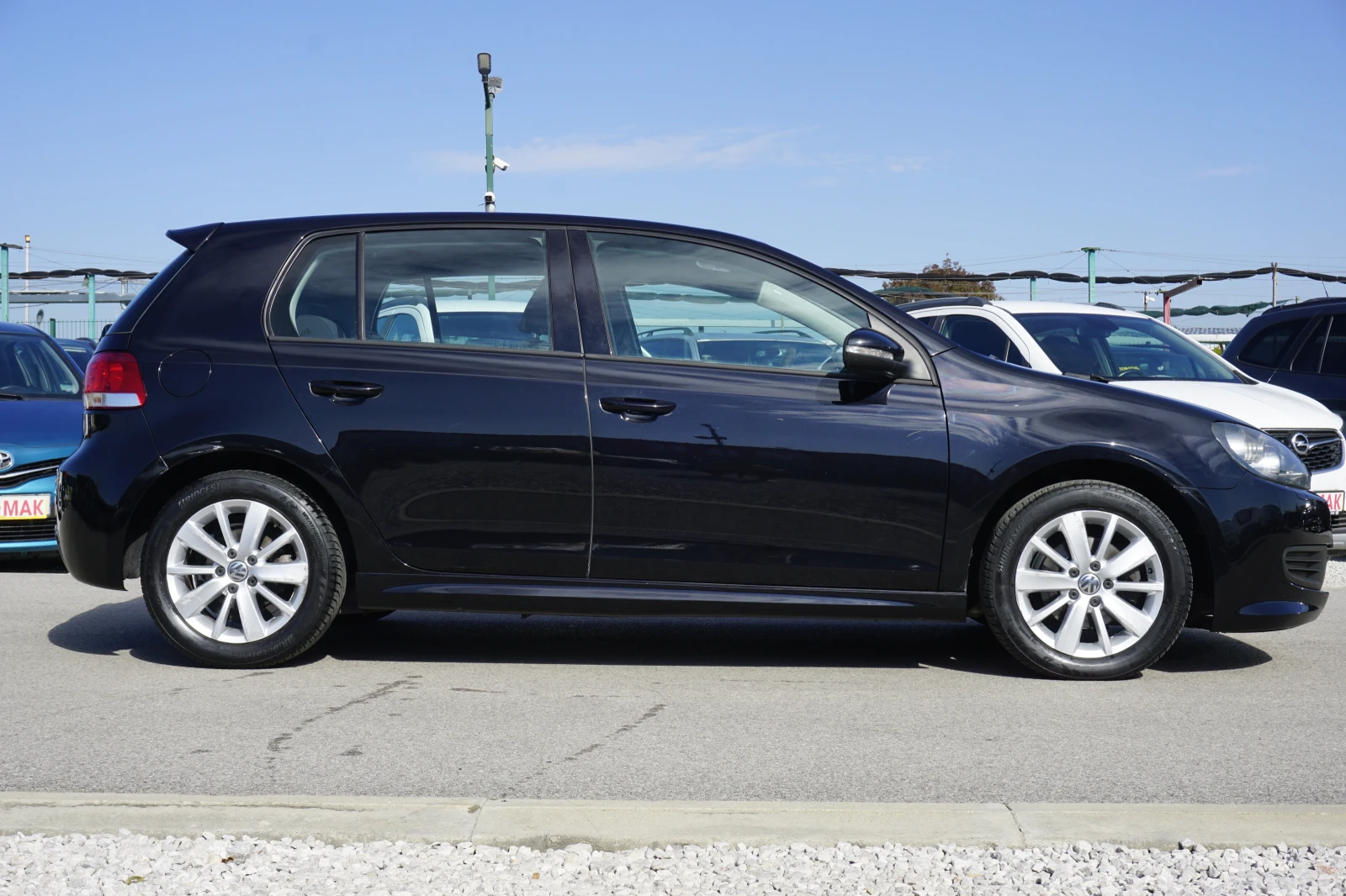 VW Golf 6/1.6TDI/R-Line/Навигация - изображение 5 | Auto.bg VW Golf 6/1.6TDI/R-Line/Навигация - изображение 5