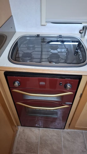 Каравана Eldis Firestorm | Auto.bg — изображение 10 Каравана Eldis Firestorm | Auto.bg — изображение 10