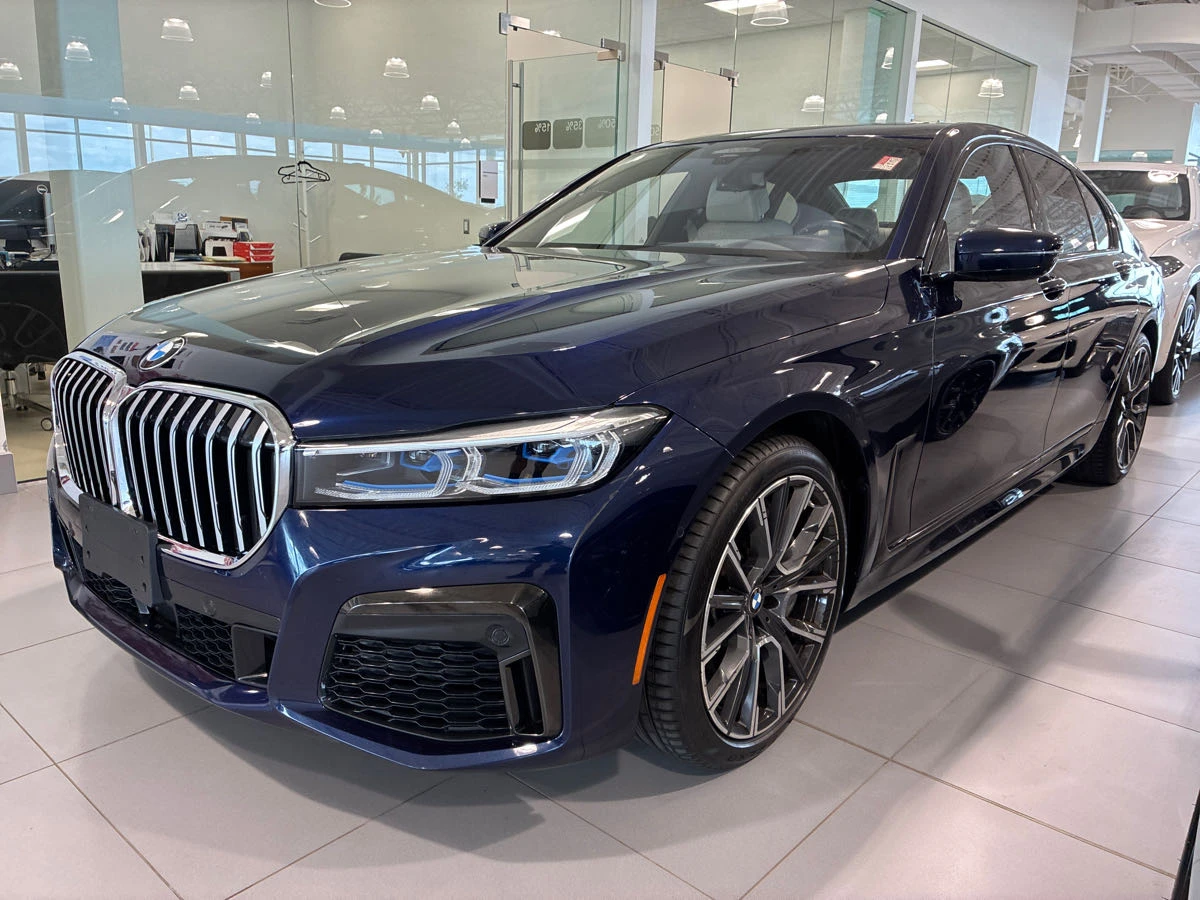 BMW 750 XDRIVE CARFAX АВТО КРЕДИТ  - изображение 4 | Auto.bg BMW 750 XDRIVE CARFAX АВТО КРЕДИТ  - изображение 4