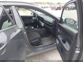 Hyundai Kona FACE* 2.0* HTRAC* Става на газ* Подгрев* 2ключа | Auto.bg — изображение 9 Hyundai Kona FACE* 2.0* HTRAC* Става на газ* Подгрев* 2ключа | Auto.bg — изображение 9