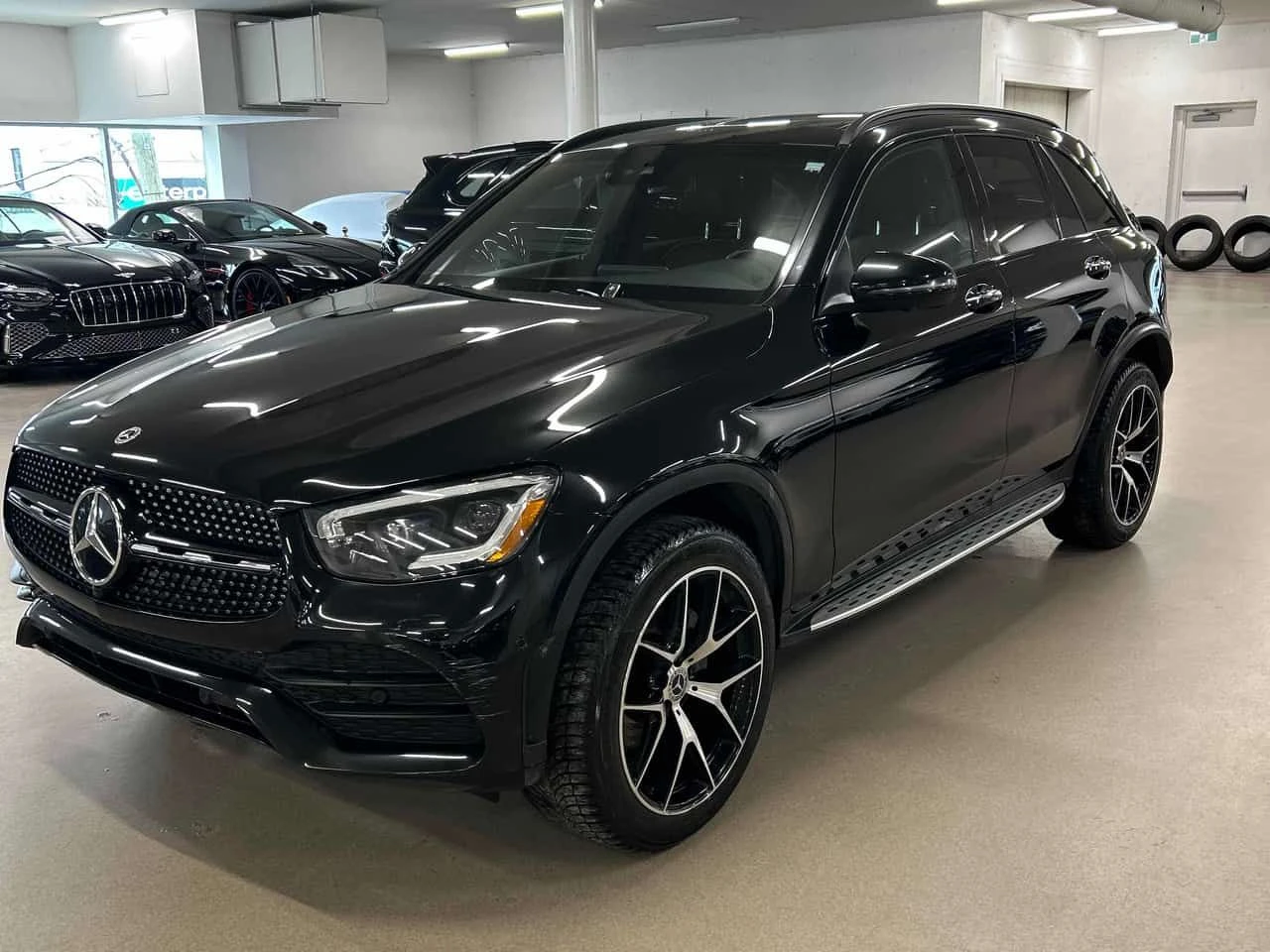 Mercedes-Benz GLC * 300 * CARFAX * ЦЕНА ДО БГ | Auto.bg — изображение 1 Mercedes-Benz GLC * 300 * CARFAX * ЦЕНА ДО БГ | Auto.bg — изображение 1