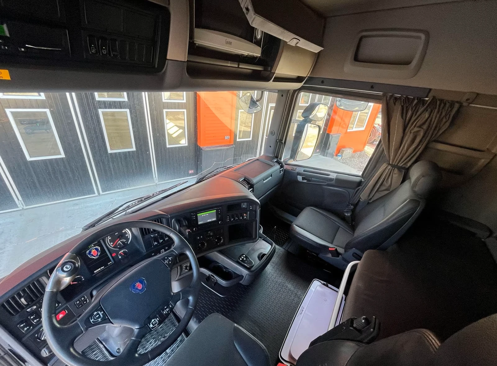 Scania R 490 - изображение 6 | Auto.bg Scania R 490 - изображение 6