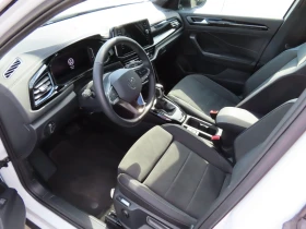 VW T-Roc - 28500 € / 55741.15 лв. - 26552837 4 | Car24.bg VW T-Roc - 28500 € / 55741.15 лв. - 26552837 4