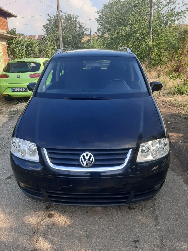 VW Touran 2.0tdi - 2700 € / 5280.74 лв. - 80504989 1 | Car24.bg VW Touran 2.0tdi - 2700 € / 5280.74 лв. - 80504989 1