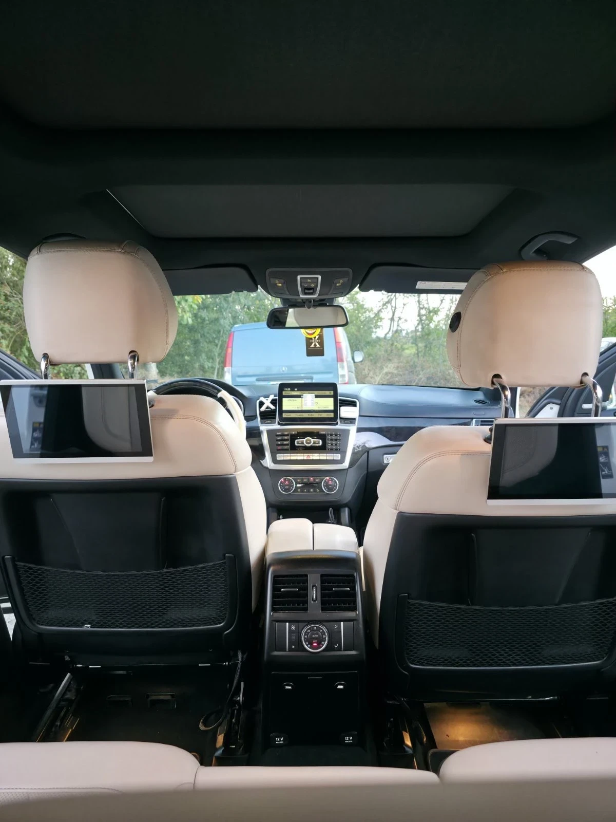 Mercedes-Benz ML 350  4MAT#AMG#DESIGNO#TV#DISTRONIK#OBDUHVANE - изображение 10 | Auto.bg Mercedes-Benz ML 350  4MAT#AMG#DESIGNO#TV#DISTRONIK#OBDUHVANE - изображение 10