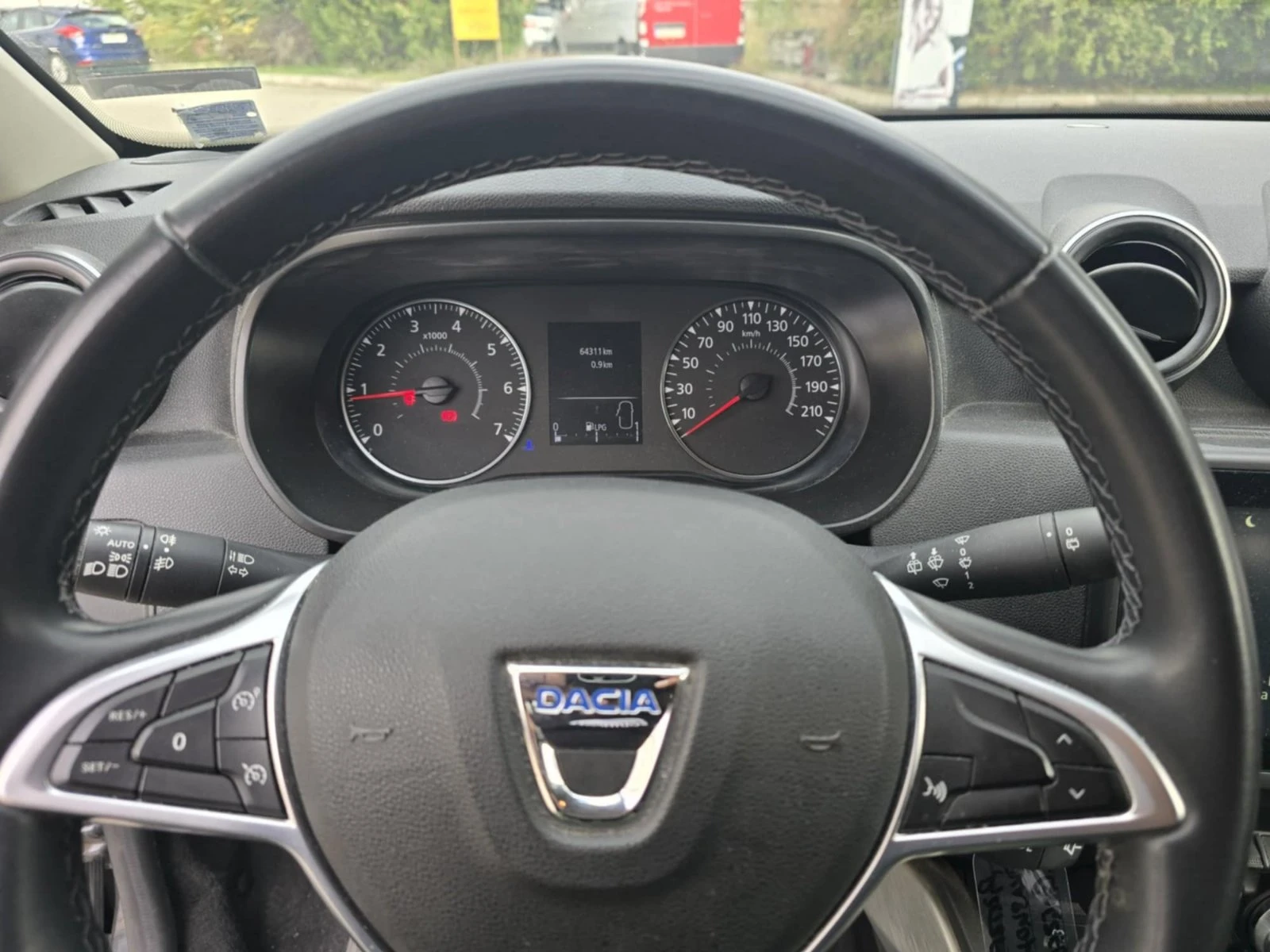 Dacia Duster 1.0 ECO G - изображение 9 | Auto.bg Dacia Duster 1.0 ECO G - изображение 9