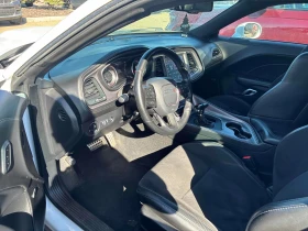 Dodge Challenger GT* CARFAX* АВТОКРЕДИТ БЕЗ ПЪРВОНАЧАЛНА ВНОСКА* | Auto.bg — изображение 5 Dodge Challenger GT* CARFAX* АВТОКРЕДИТ БЕЗ ПЪРВОНАЧАЛНА ВНОСКА* | Auto.bg — изображение 5