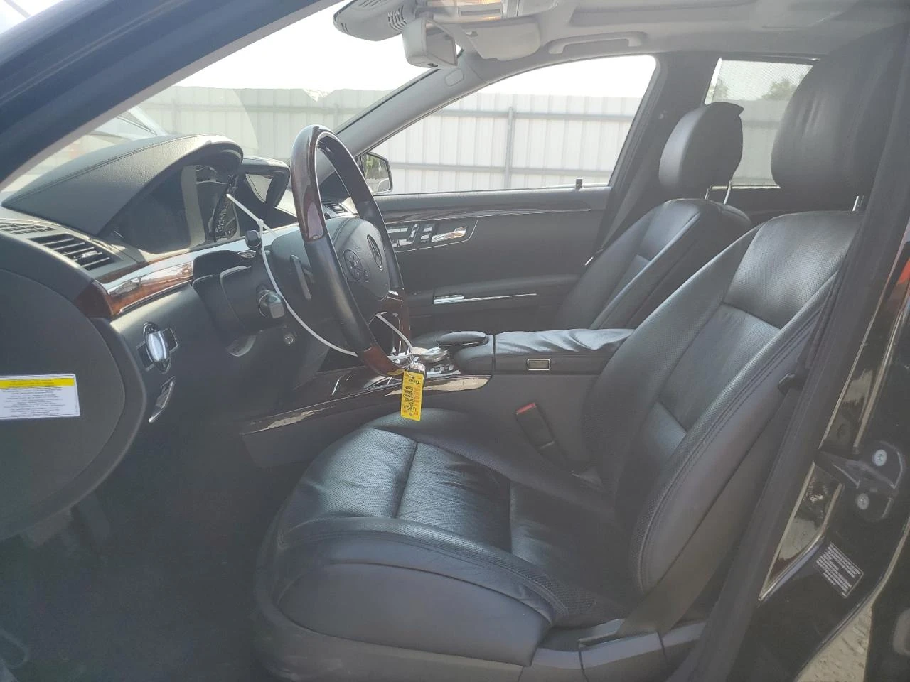 Mercedes-Benz S 500 4MATIC* KEYLESS* ОБДУХВАНЕ* ПОДГРЕВ*  - изображение 7 | Auto.bg Mercedes-Benz S 500 4MATIC* KEYLESS* ОБДУХВАНЕ* ПОДГРЕВ*  - изображение 7