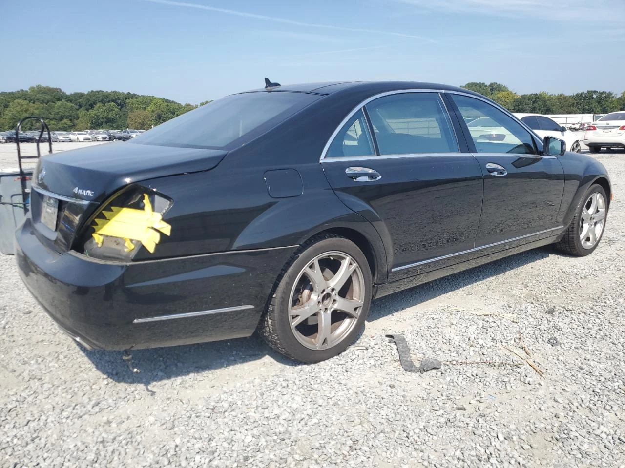 Mercedes-Benz S 500 4MATIC* KEYLESS* ОБДУХВАНЕ* ПОДГРЕВ*  - изображение 4 | Auto.bg Mercedes-Benz S 500 4MATIC* KEYLESS* ОБДУХВАНЕ* ПОДГРЕВ*  - изображение 4