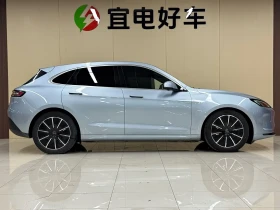 AITO 5 M5 2022 Pure Electric RWD Standard Edition | Auto.bg — изображение 6 AITO 5 M5 2022 Pure Electric RWD Standard Edition | Auto.bg — изображение 6