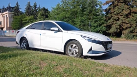 Hyundai Elantra Avante 2022 godina