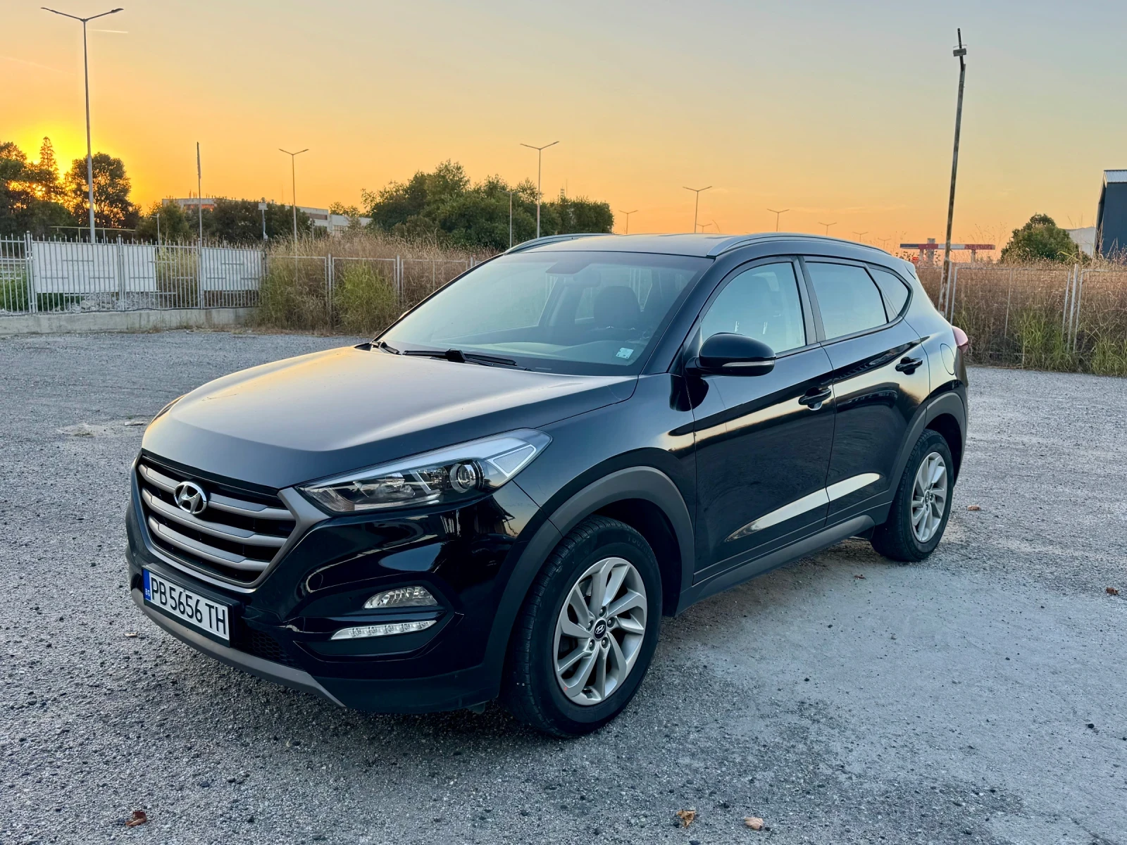 Hyundai Tucson 1.7CRDI | Auto.bg — изображение 1 Hyundai Tucson 1.7CRDI | Auto.bg — изображение 1