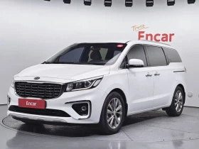 Kia Carnival 9-Seater Prestige