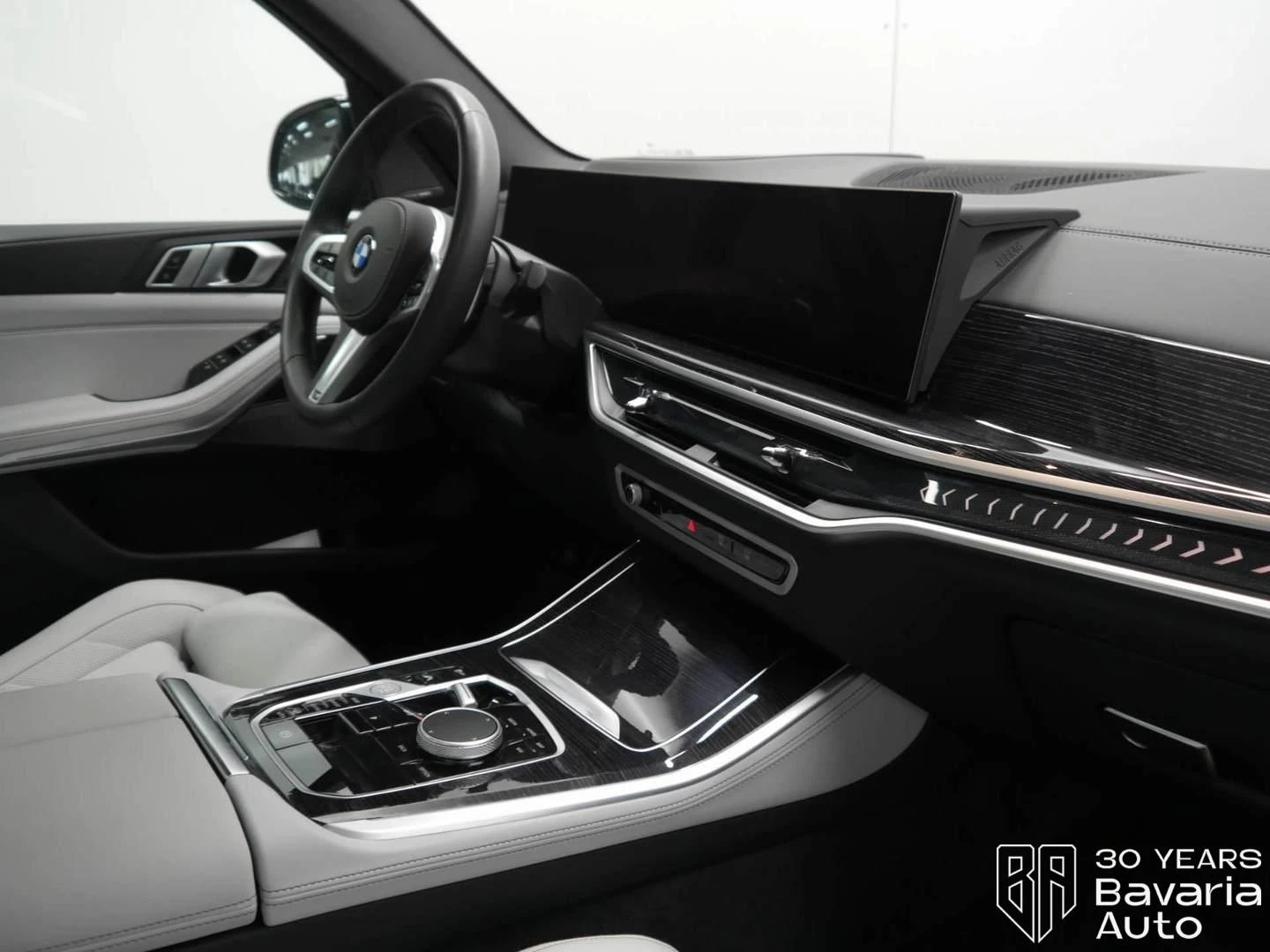 BMW X5 30d xDrive M Sport Paket Sportautomatic - изображение 7 | Auto.bg BMW X5 30d xDrive M Sport Paket Sportautomatic - изображение 7