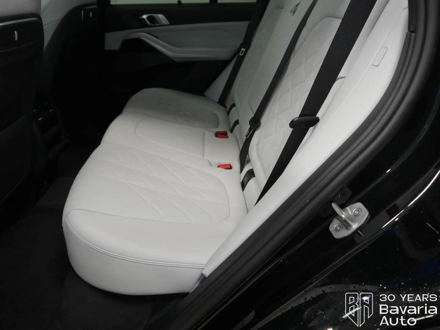 BMW X5 30d xDrive M Sport Paket Sportautomatic - изображение 8 | Auto.bg BMW X5 30d xDrive M Sport Paket Sportautomatic - изображение 8