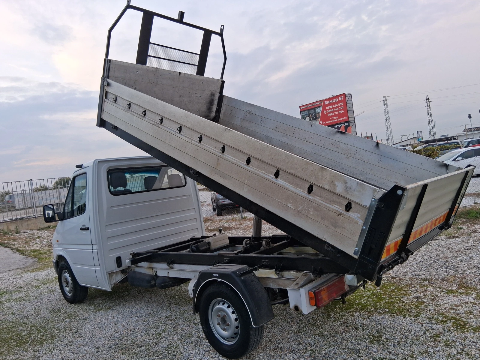 Mercedes-Benz Sprinter 312 312 тристранен самосвал - изображение 5 | Auto.bg Mercedes-Benz Sprinter 312 312 тристранен самосвал - изображение 5