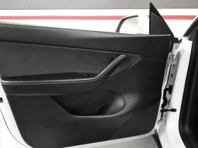 Tesla Model Y LONG RANGE DUAL MOTOR* CARFAX | Auto.bg — изображение 8 Tesla Model Y LONG RANGE DUAL MOTOR* CARFAX | Auto.bg — изображение 8