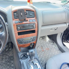 Hyundai Santa fe - 2650 € / 5182.95 лв. - 18288287 7 | Car24.bg Hyundai Santa fe - 2650 € / 5182.95 лв. - 18288287 7