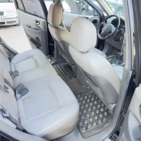 Hyundai Santa fe - 2650 € / 5182.95 лв. - 18288287 9 | Car24.bg Hyundai Santa fe - 2650 € / 5182.95 лв. - 18288287 9