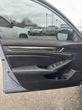 Honda Accord Sport * CARFAX * АвтоКредит* (ЦЕНА ДО БГ) - 40999 лв. / 20962.46 € - 87563414 7 | Car24.bg Honda Accord Sport * CARFAX * АвтоКредит* (ЦЕНА ДО БГ) - 40999 лв. / 20962.46 € - 87563414 7