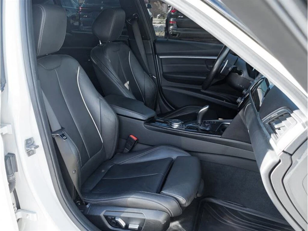 BMW 340 B58* M-Pack* Harman Kardon - изображение 10 | Auto.bg BMW 340 B58* M-Pack* Harman Kardon - изображение 10