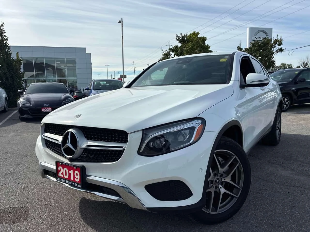 Mercedes-Benz GLC * 300 * CARFAX * | Auto.bg — изображение 1 Mercedes-Benz GLC * 300 * CARFAX * | Auto.bg — изображение 1