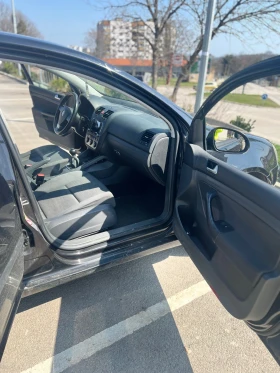 VW Golf - 3400 € / 6649.82 лв. - 57894595 12 | Car24.bg VW Golf - 3400 € / 6649.82 лв. - 57894595 12