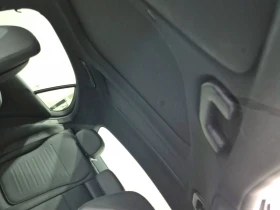 Mercedes-Benz C 300 AMG-pkg| Distronic| 360| HUD| Подгрев| Пано | Auto.bg — изображение 9 Mercedes-Benz C 300 AMG-pkg| Distronic| 360| HUD| Подгрев| Пано | Auto.bg — изображение 9