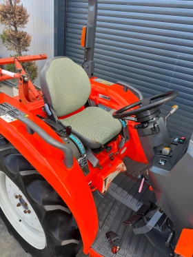 Трактор Kubota KL230 23кс. КАТО НОВ! | Auto.bg — изображение 8 Трактор Kubota KL230 23кс. КАТО НОВ! | Auto.bg — изображение 8