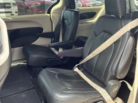 Chrysler Pacifica * Touring L Plus * АВТОКРЕДИТ БЕЗ ПЪРВОНАЧАЛНА* - 9500 € / 18580.38 лв. - 65246580 11 | Car24.bg Chrysler Pacifica * Touring L Plus * АВТОКРЕДИТ БЕЗ ПЪРВОНАЧАЛНА* - 9500 € / 18580.38 лв. - 65246580 11