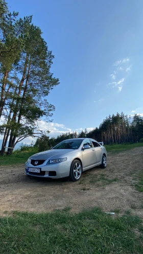 Honda Accord 2.2 - Car24.bg Honda Accord 2.2