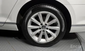 VW Passat GT 2.0 TDI Premium* Масаж* Камера* Подгрев - 17199 € - 37067196 8 | Car24.bg VW Passat GT 2.0 TDI Premium* Масаж* Камера* Подгрев - 17199 € - 37067196 8