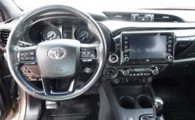 Toyota Hilux 2.8D4-D 6AT Invincible + Sport | Auto.bg — изображение 13 Toyota Hilux 2.8D4-D 6AT Invincible + Sport | Auto.bg — изображение 13