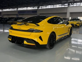 Xiaomi SU7 SU7 Ultra 2025 Model Ultra | Auto.bg — изображение 11 Xiaomi SU7 SU7 Ultra 2025 Model Ultra | Auto.bg — изображение 11