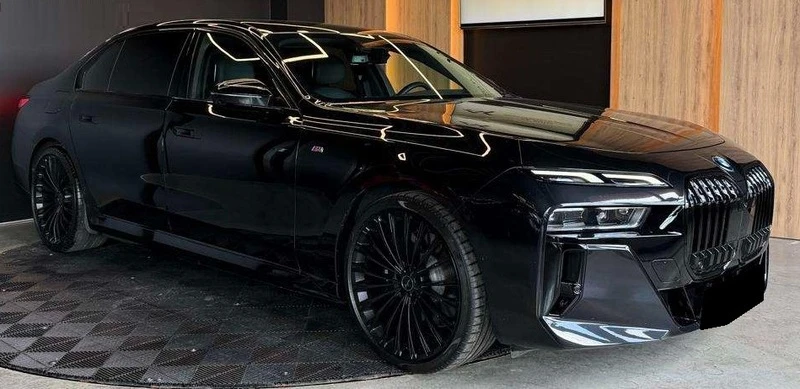 BMW 750 å xDrive M-Sport Theatrå Mode | Auto.bg — изображение 1 BMW 750 å xDrive M-Sport Theatrå Mode | Auto.bg — изображение 1
