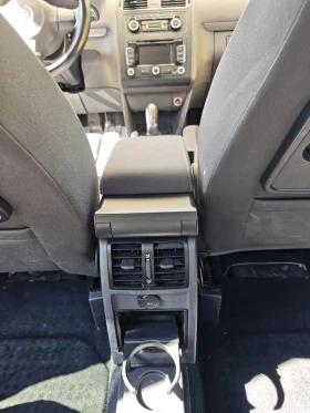 VW Touran 1.4 TSI, автоматик DSG, 7 местен | Auto.bg — изображение 9 VW Touran 1.4 TSI, автоматик DSG, 7 местен | Auto.bg — изображение 9